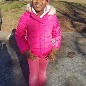 Meet your Posher, Farell